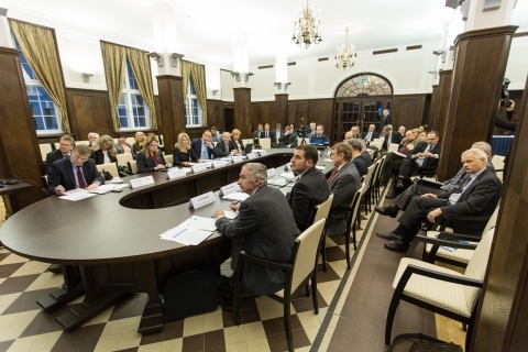 Izcilības sekmēšanai zinātnē nepieciešama mērķtiecīga sadarbība