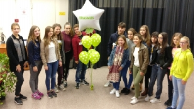 Ar Erasmus+ Eiropas pieredze ienāk Mālpils novada vidusskolā   