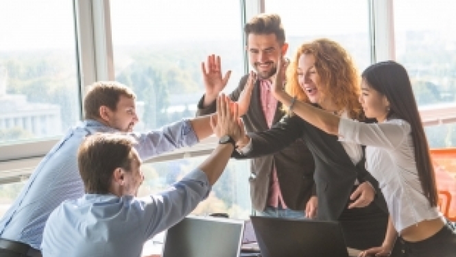 Iespēja pieteikties kontaktsemināram Rumānijā par demokrātiskās līdzdalības veicināšanu