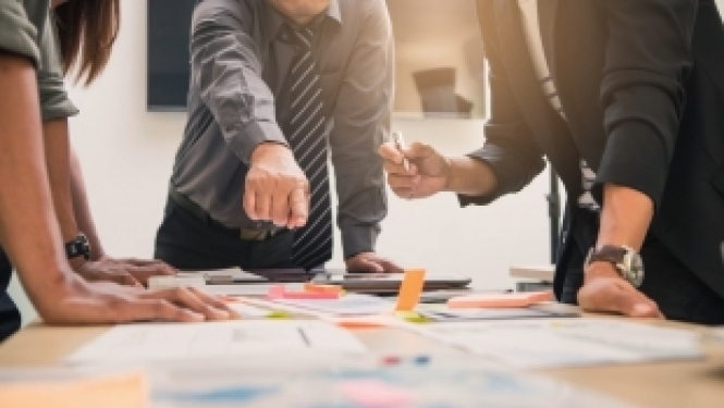 Izsludināts konkurss Erasmus+ profesionālās izglītības izcilības centru izveidei