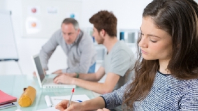 Izsludināts konkurss pieaugušo izglītotāju tīklu izveidei