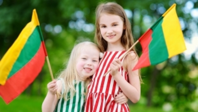 Iespēja pieteikties Lietuvas valsts stipendijām studijām, pētniecībai un vasaras kursiem