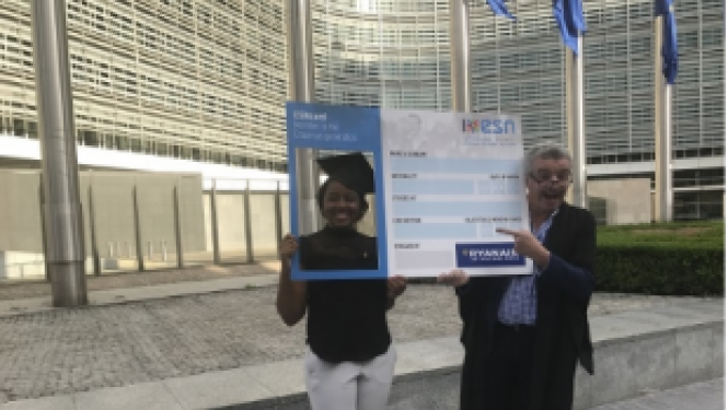 «Ryanair» Erasmus studentiem piedāvās virkni priekšrocību