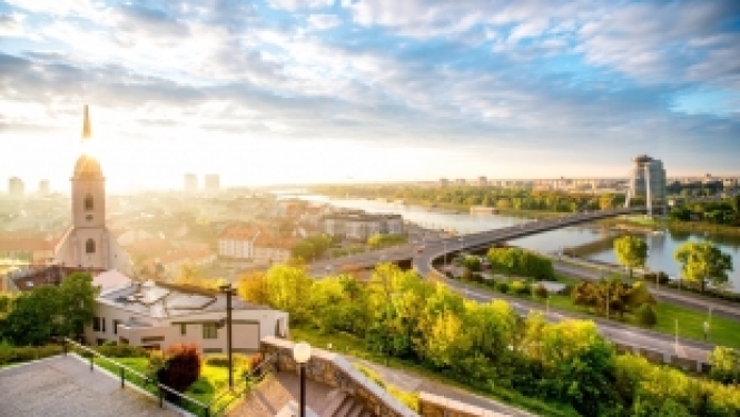 Iespēja pieteikties Slovākijas valdības stipendijām