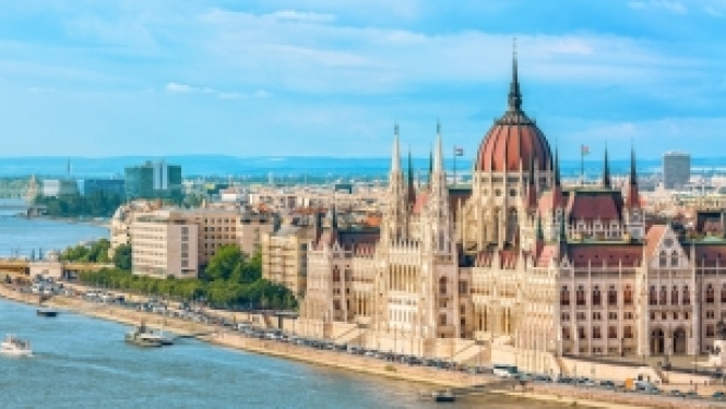 Ungārijas Ārlietu un tirdzniecības ministrija piedāvā stipendijas