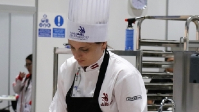 Aizvadīta izaicinājumiem pilna pirmā konkursa diena