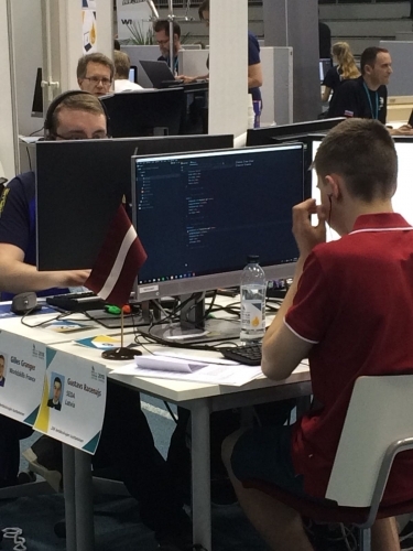 Latvijas jaunieši pārbauda savus spēkus starptautiskajā jauno profesionāļu prasmju konkursā Taitaja2018 Somijā