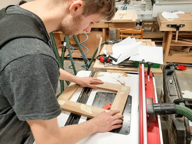  SkillsLatvia 2020 pusfināls prasmju konkursā "Mēbeļu galdniecība"