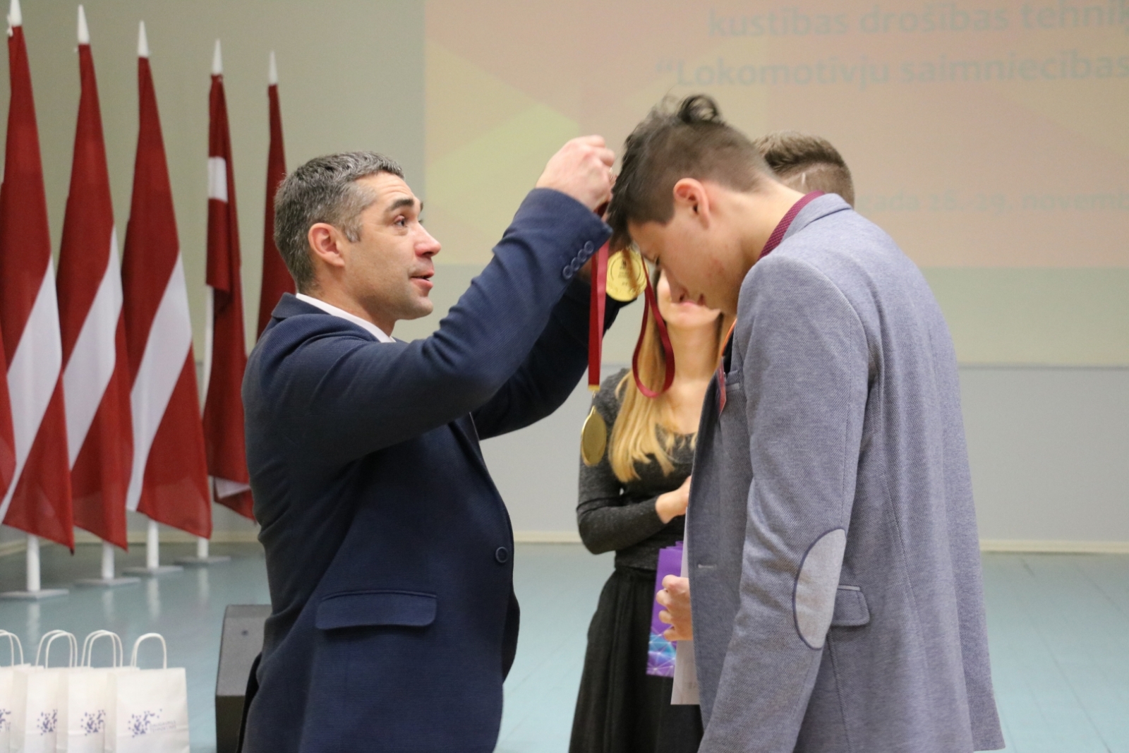 Nozares jauno profesionāļu meistarības konkursi “Dzelzceļa pakalpojumi” un “Dzelzceļa transports” 2018