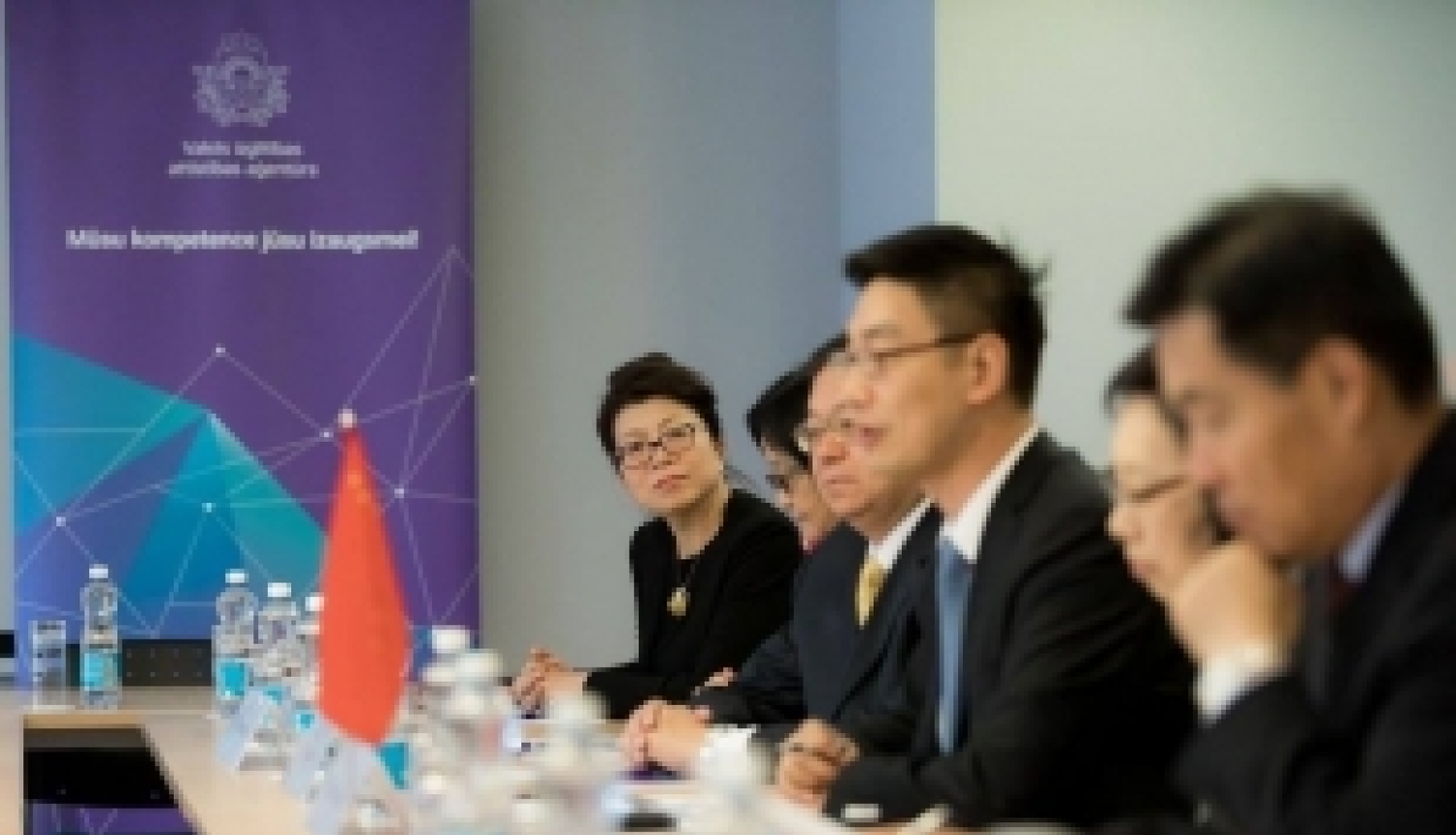 Chinese Delegation Visits SEDA