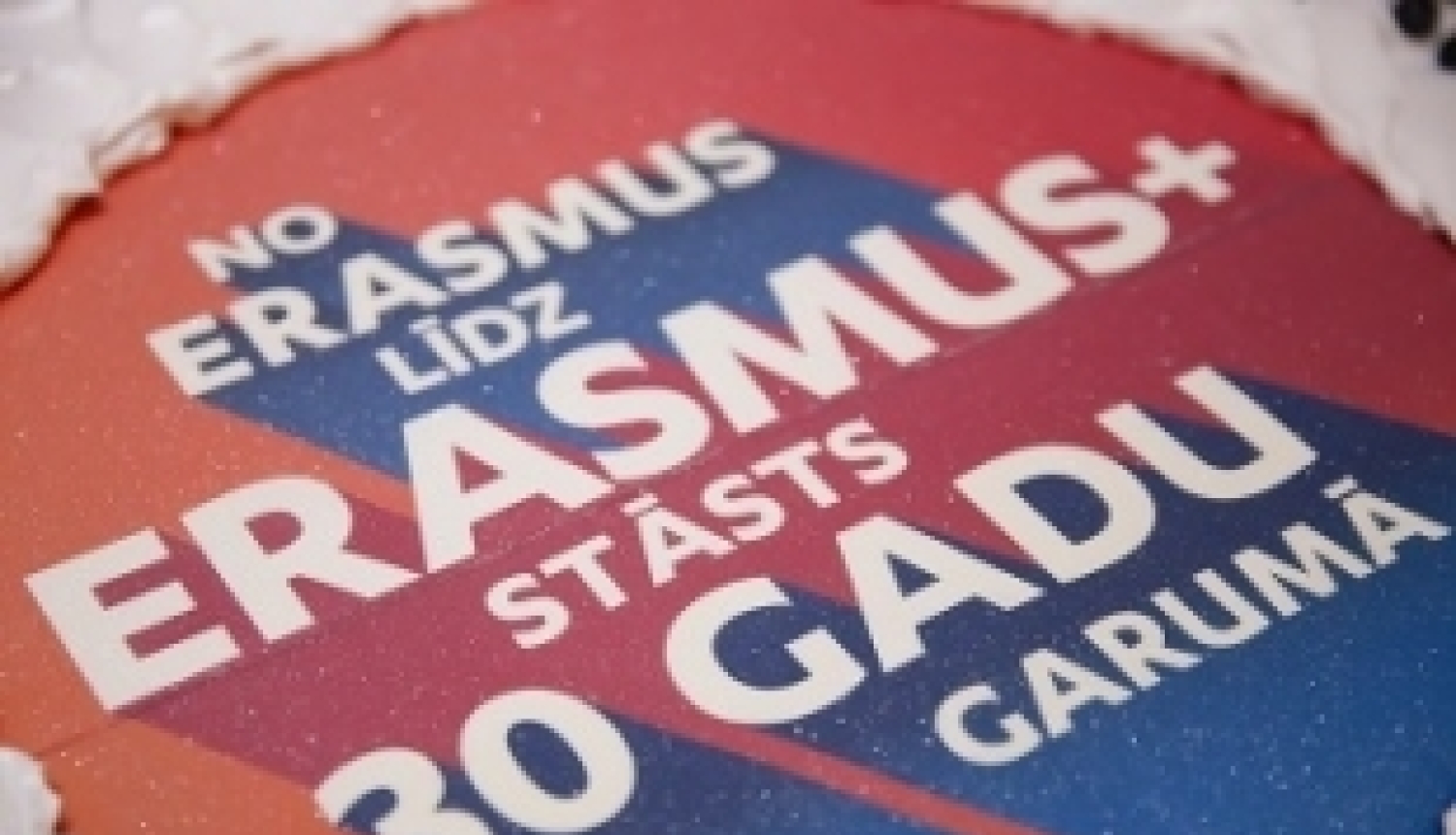 Erasmus+ iespējas Latvijā izmantojuši ap 100 000 cilvēku