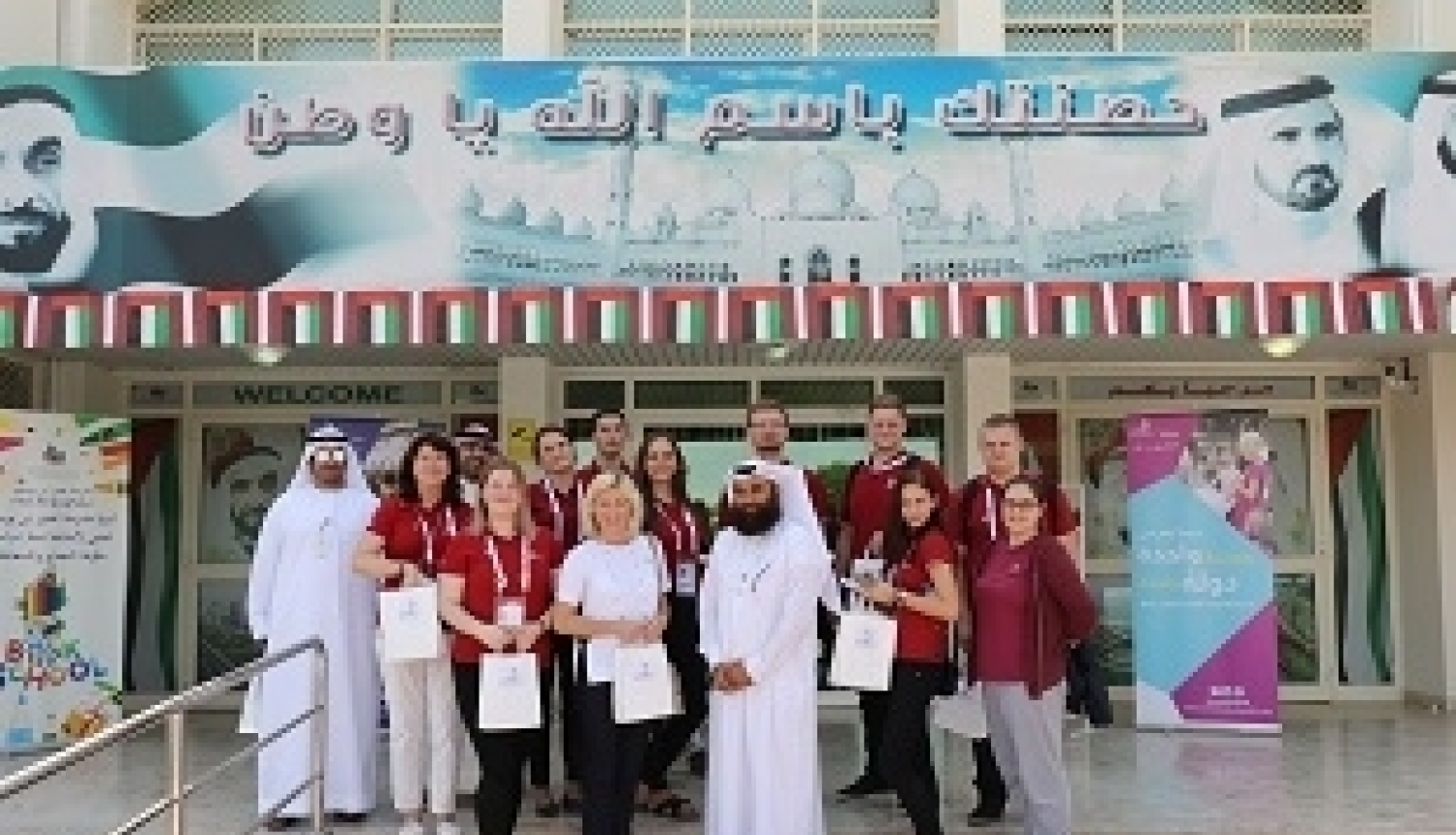 Latvijas komanda viesojas Apvienoto Arābu Emirātu skolā