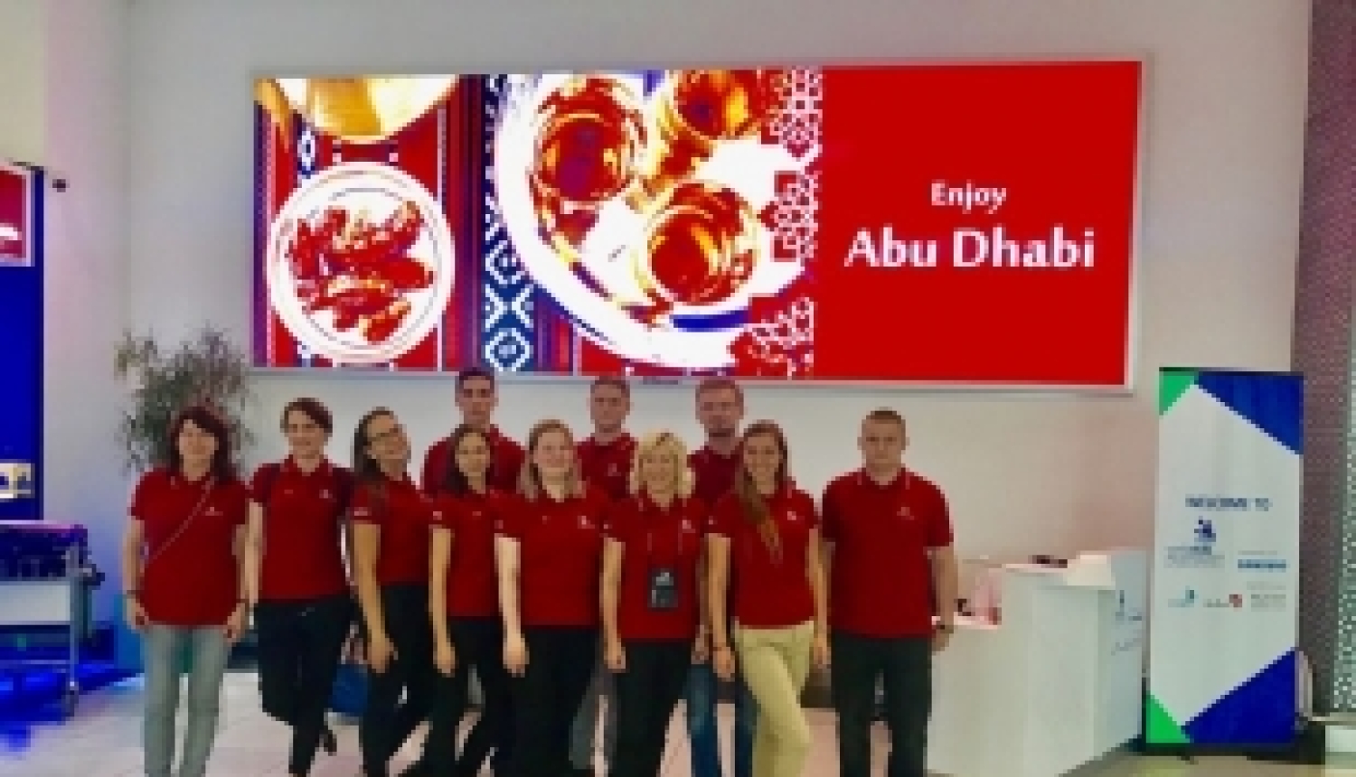 Latvijas valsts komanda ierodas Abū Dabī, Apvienotajos Arābu Emirātos