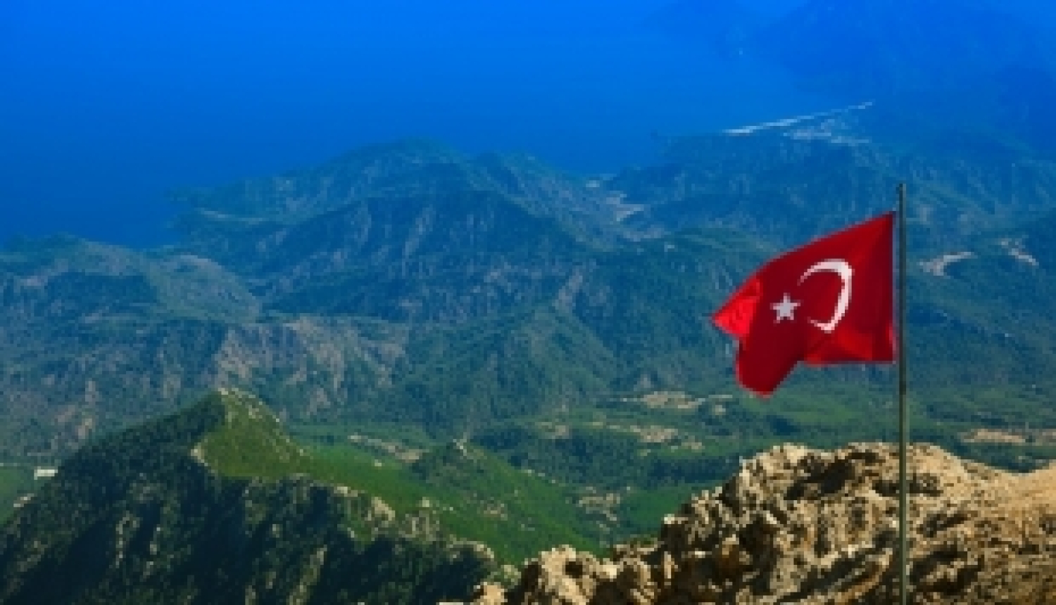 Izsludināta pieteikšanās Turcijas valdības stipendijām