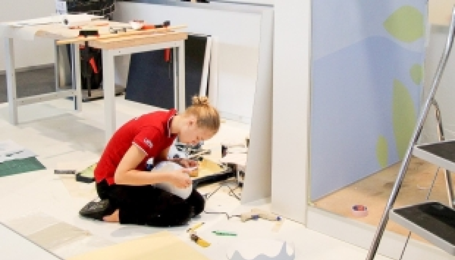 Otrajā dienā konkursanti cenšas tikt galā ar sarežģītiem uzdevumiem