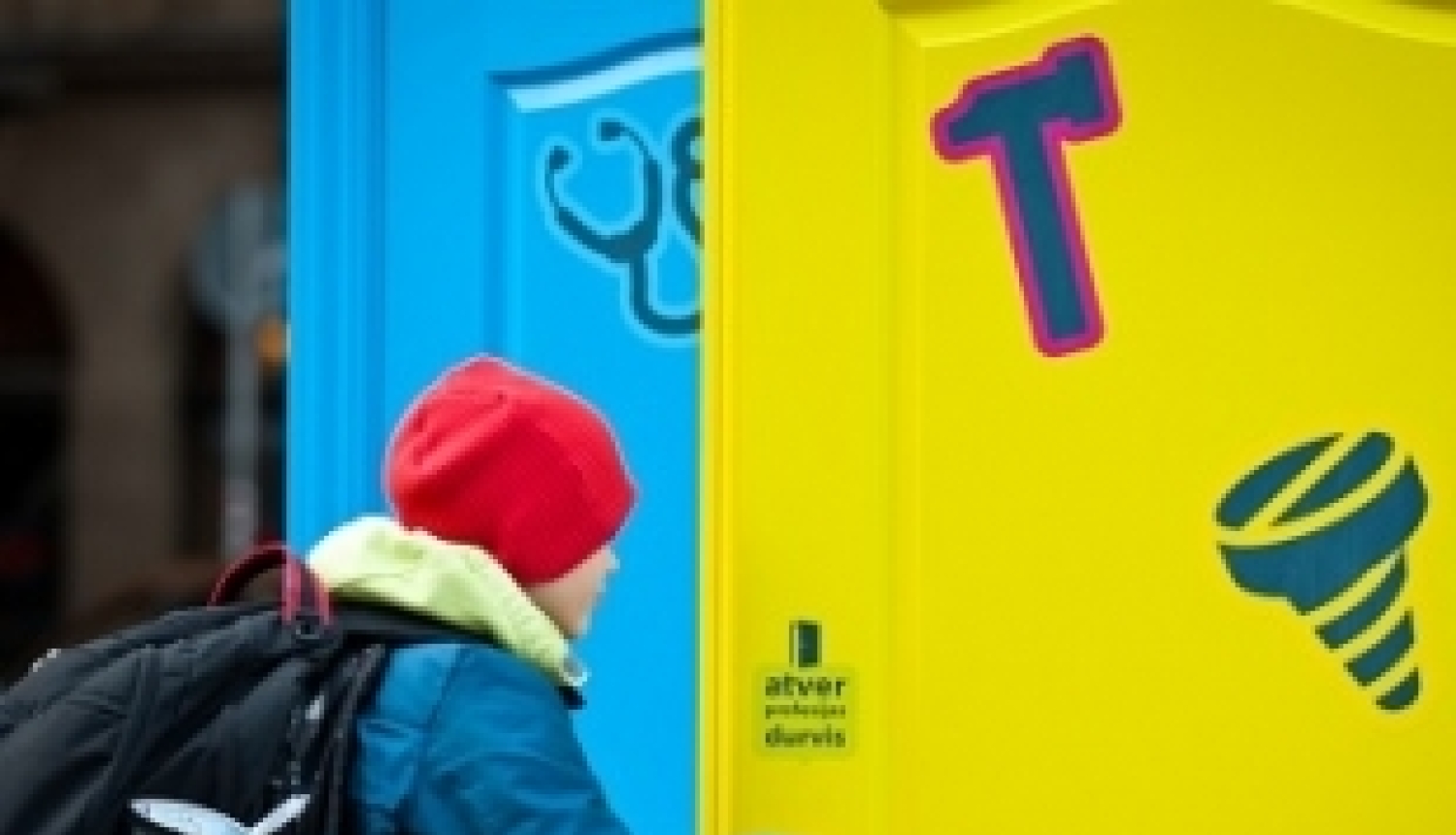 Uz ātro randiņu ar profesiju pārstāvjiem ierodas teju 200 jauniešu