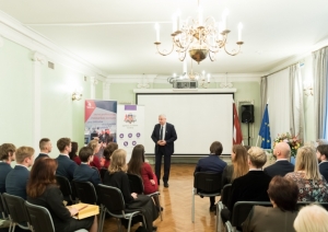 EuroSkills 2018 konkursantu svinīgā sveikšana Izglītības un zinātnes ministrijā