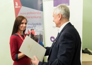 EuroSkills 2018 konkursantu svinīgā sveikšana Izglītības un zinātnes ministrijā