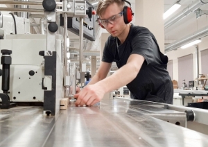  SkillsLatvia 2020 pusfināls prasmju konkursā "Mēbeļu galdniecība"