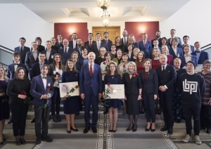 Ministru prezidents Krišjānis Kariņš sveic EuroSkills 2018 Latvijas komandas medaļniekus