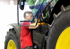 EuroSkills 2018 pirmā konkursa diena