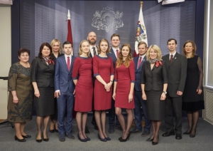 Ministru prezidents Krišjānis Kariņš sveic EuroSkills 2018 Latvijas komandas medaļniekus