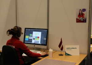 Pirmā konkursa diena un jauniešu darbošanās sacensību hallē