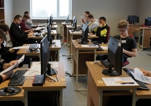 SkillsLatvia pusfināls "Datortīklu administrēšana" prasmju konkursā