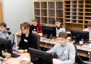 SkillsLatvia 2020 pusfināls prasmju konkursā "Datortīklu administrēšana" un "Grafikas dizains"