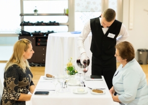 SkillsLatvia 2019 pusfināls "Restorānu serviss" prasmju konkursā